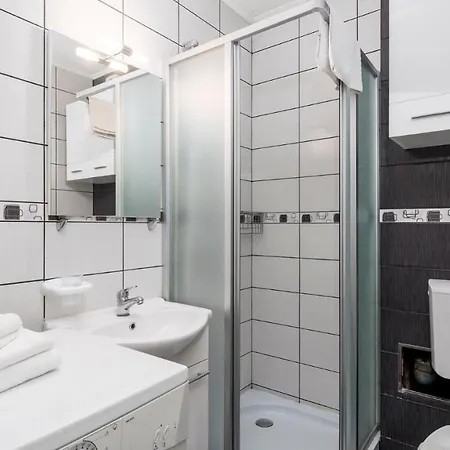Apartment Porat *